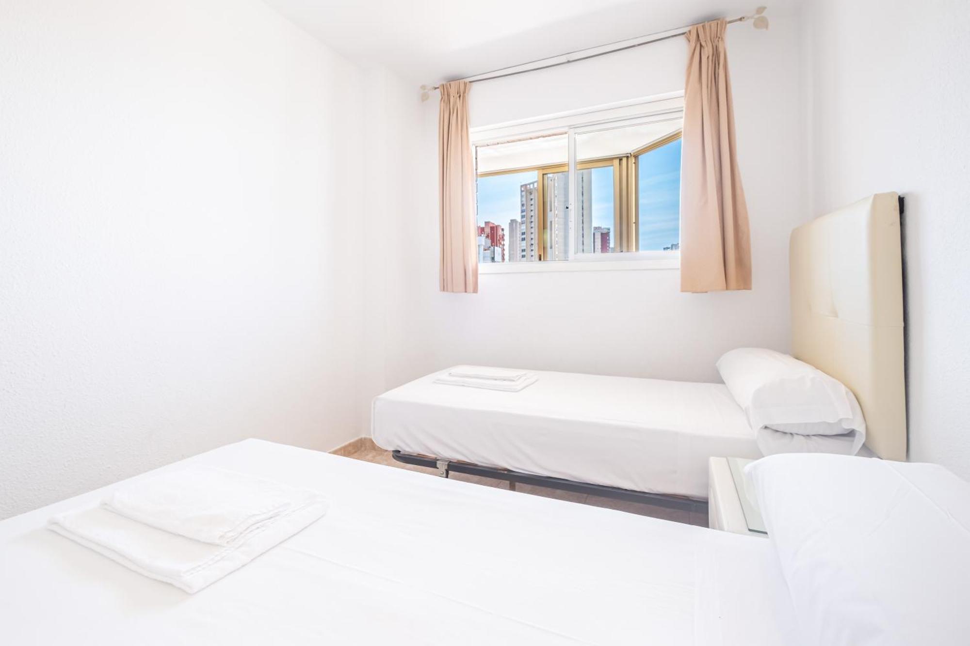 Europa Center 12-B Apartment Levante Beach Бенидорм Екстериор снимка