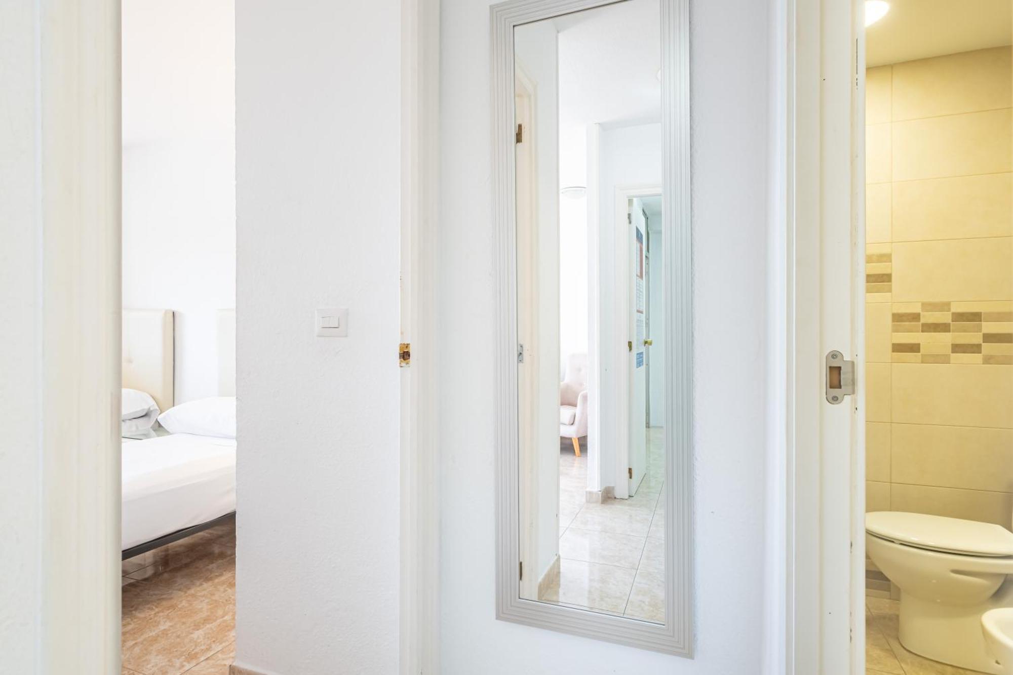 Europa Center 12-B Apartment Levante Beach Бенидорм Екстериор снимка