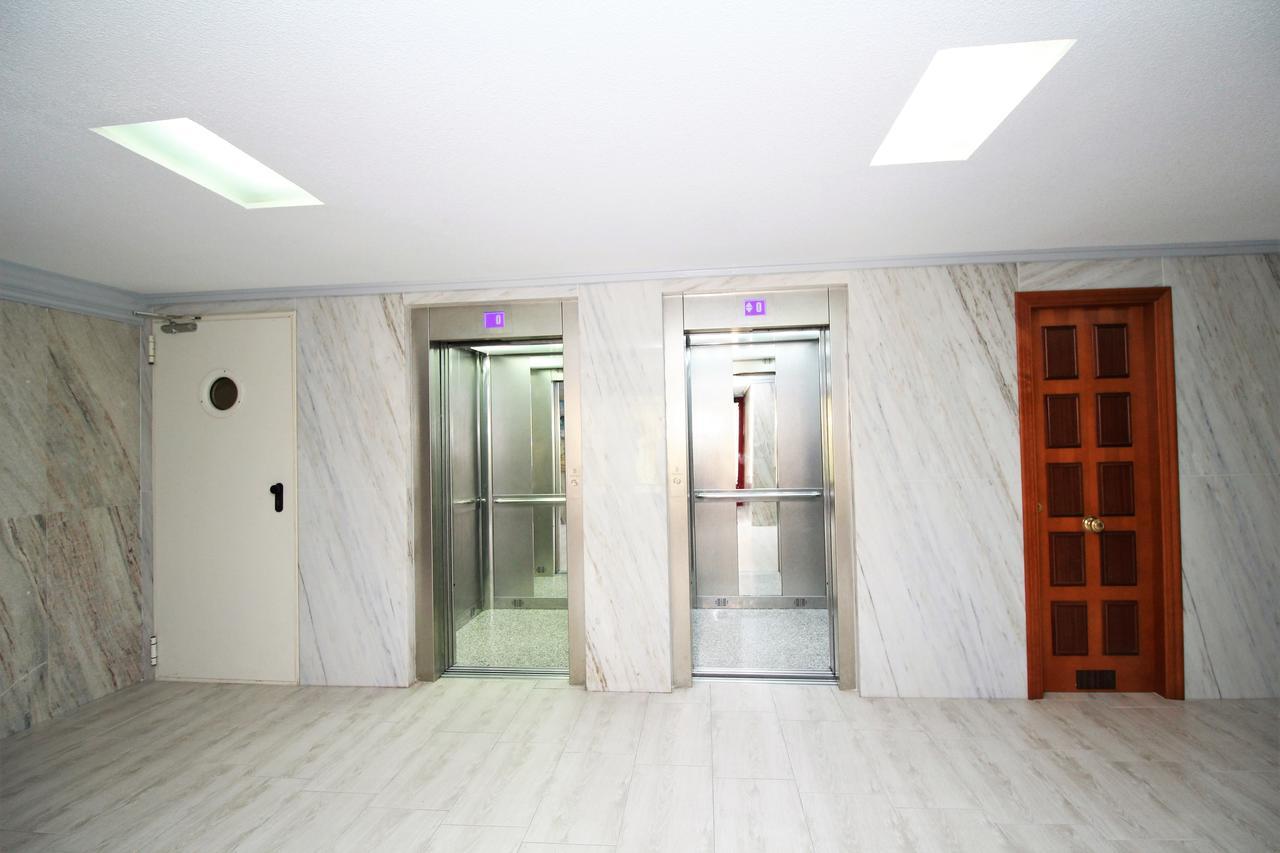 Europa Center 12-B Apartment Levante Beach Бенидорм Екстериор снимка